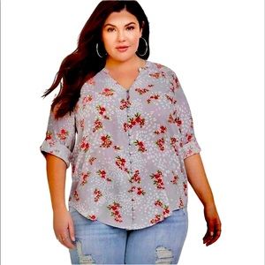 Torrid 00 Harper Leopard Floral Challis  3/4 Sleeve Gray Blouse red flowers